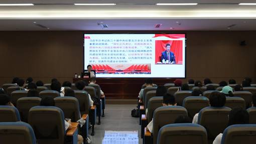 说明: f49576445b391532a66341ff94b7f41b
